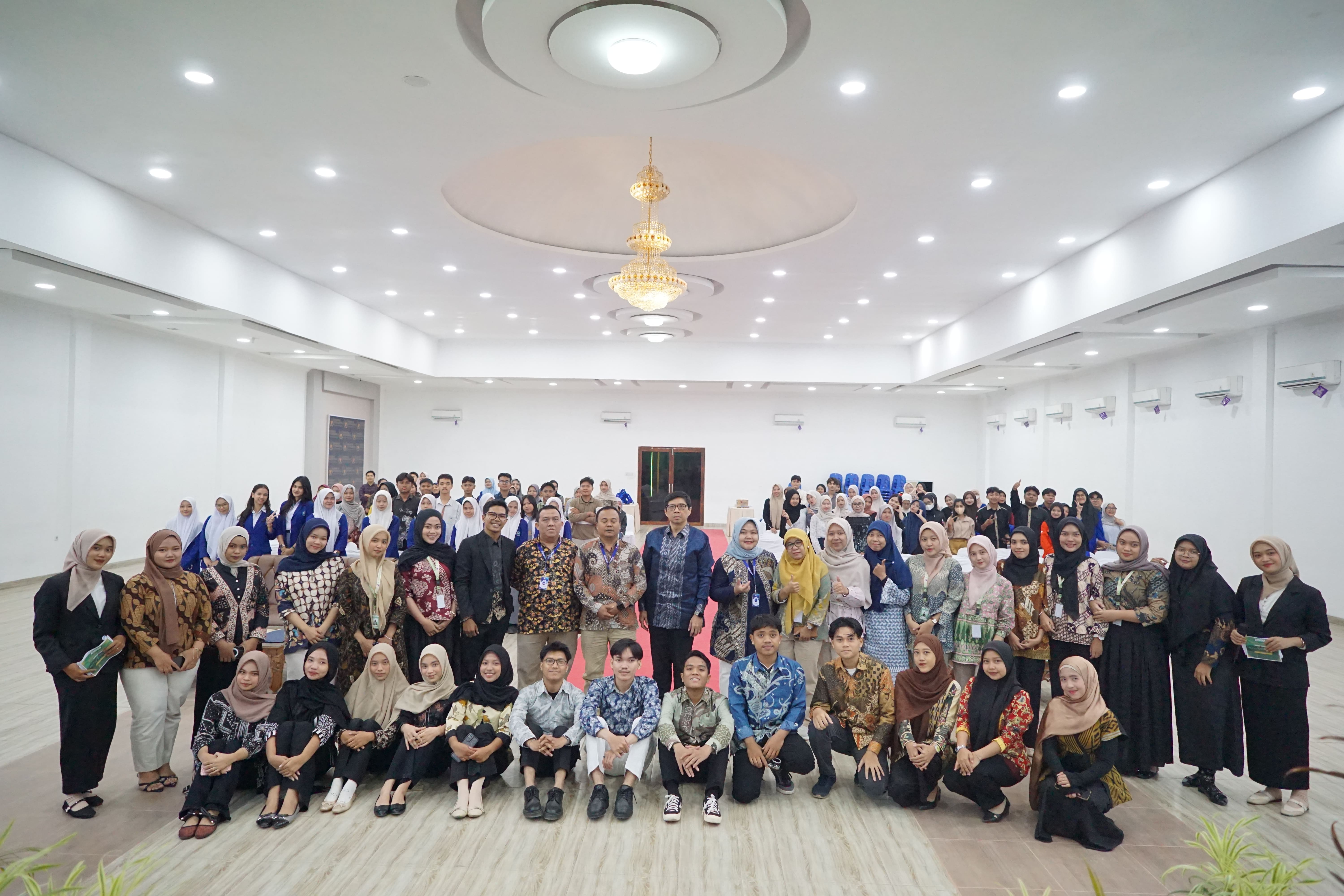 Prodi Perbankan Syariah UPU sukses menyelenggarakan Seminar Nasional bertajuk “Strategi Kebijakan Moneter Bank Indonesia dalam Menjaga Ekonomi Nasional di Tengah Ketidakpastian Global”